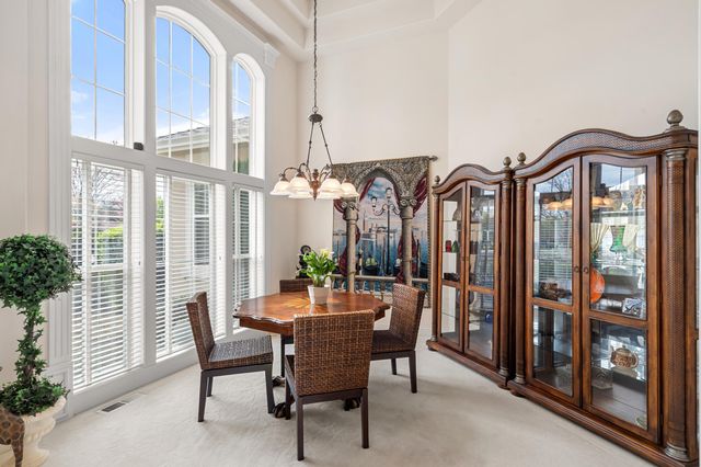 660 Coutant Lane, Grants Pass, OR 97527