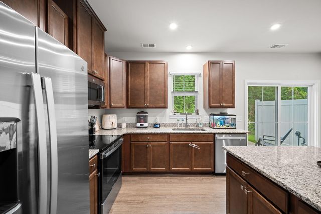 1051 Crescent Cove Lane, Summerville, SC 29483
