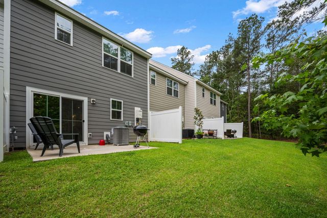 1051 Crescent Cove Lane, Summerville, SC 29483