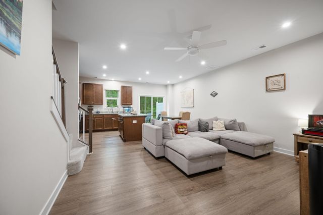 1051 Crescent Cove Lane, Summerville, SC 29483