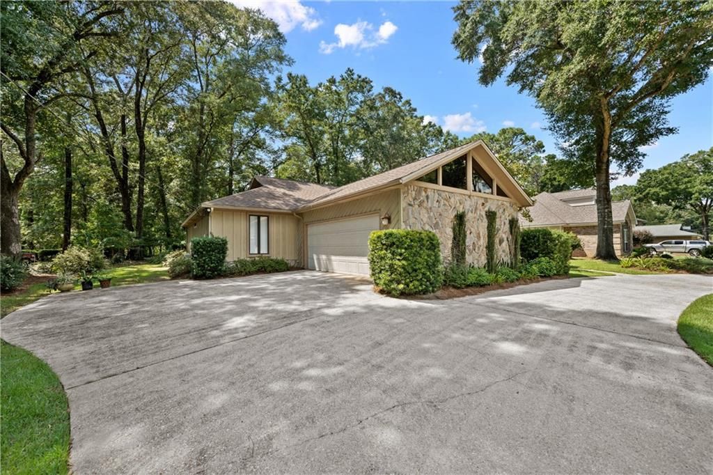 499 Ridgewood Drive, Daphne, AL 36526 — photo 5