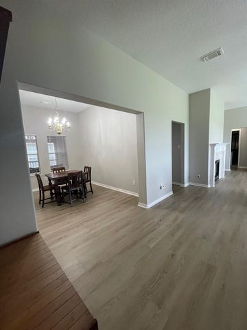 16702 Town Glade Drive, Cypress, TX 77429