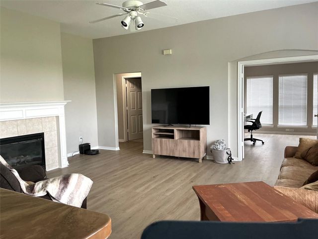 16702 Town Glade Drive, Cypress, TX 77429