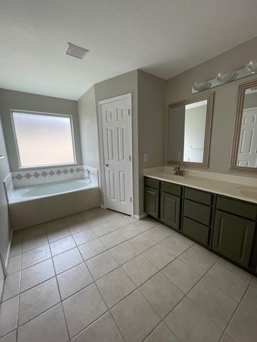 16702 Town Glade Drive, Cypress, TX 77429