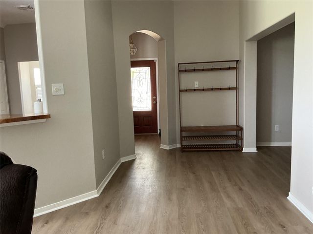 16702 Town Glade Drive, Cypress, TX 77429