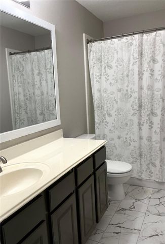 16702 Town Glade Drive, Cypress, TX 77429