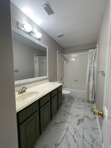 16702 Town Glade Drive, Cypress, TX 77429