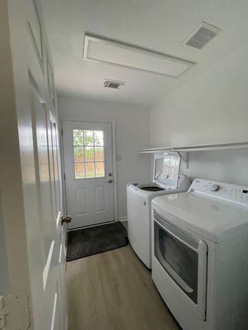 16702 Town Glade Drive, Cypress, TX 77429