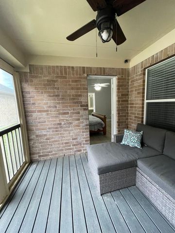 16702 Town Glade Drive, Cypress, TX 77429