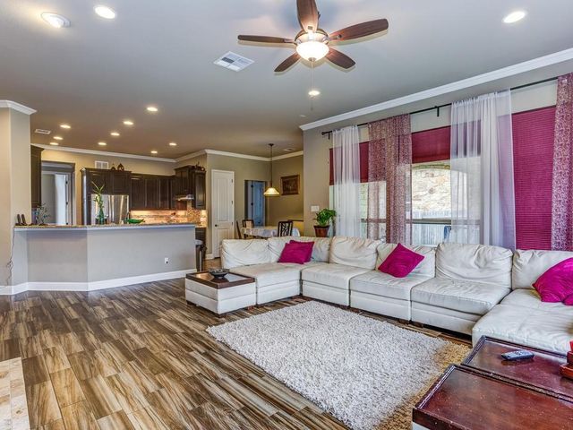 207 Dakota DR, Cedar Park, TX 78613