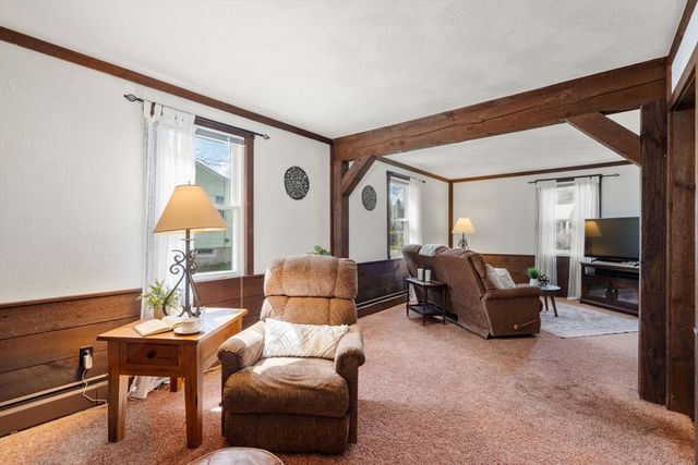 14 Trinity Drive, Nashua, NH 03063