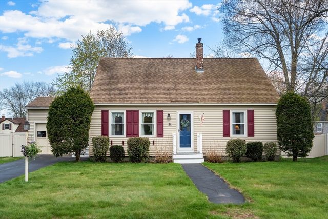 14 Trinity Drive, Nashua, NH 03063