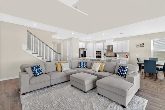 1252 PANDO LOOP, Orlando, FL 32824