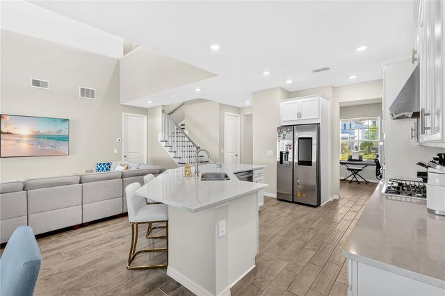 1252 PANDO LOOP, Orlando, FL 32824
