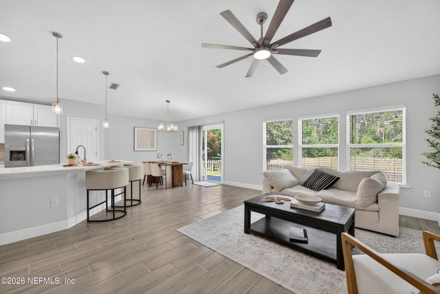 2438 TYSON LAKE Drive, Jacksonville, FL 32221