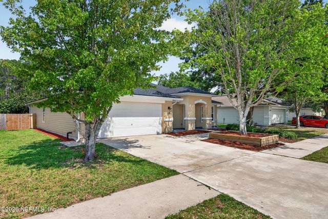 2438 TYSON LAKE Drive, Jacksonville, FL 32221