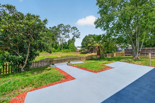 2438 TYSON LAKE Drive, Jacksonville, FL 32221