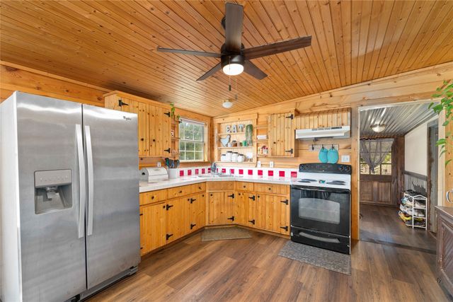 122 Homestead Drive, Gatesville, TX 76528