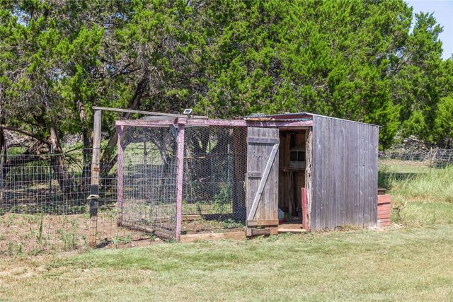 122 Homestead Drive, Gatesville, TX 76528