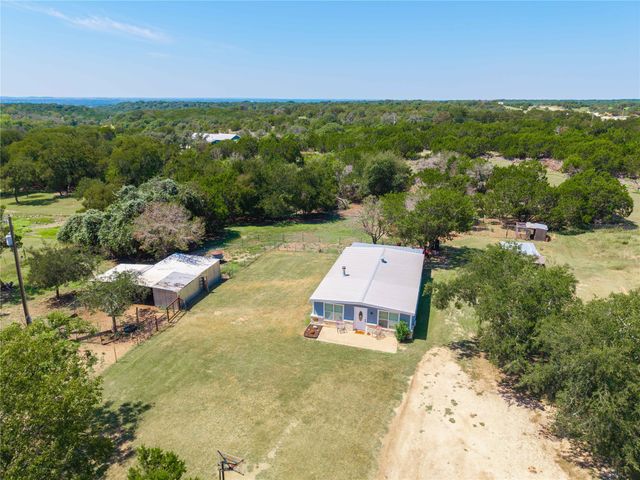 122 Homestead Drive, Gatesville, TX 76528