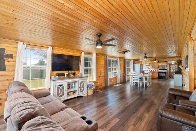 122 Homestead Drive, Gatesville, TX 76528