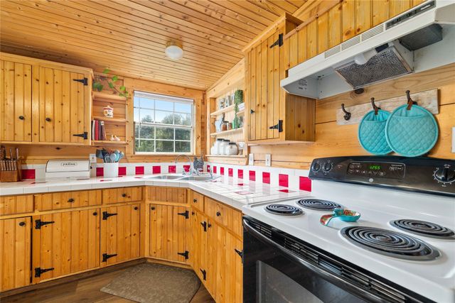 122 Homestead Drive, Gatesville, TX 76528