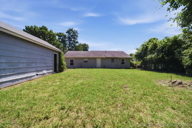 4834 S Victor Avenue, Tulsa, OK 74105
