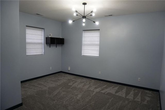 585 NW 500 Road, Clinton, MO 64735