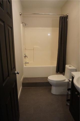 585 NW 500 Road, Clinton, MO 64735