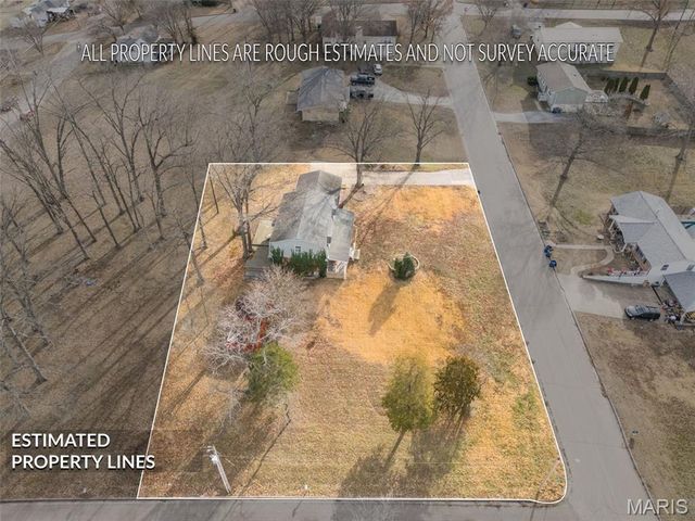 1621 N 6th Street, De Soto, MO 63020