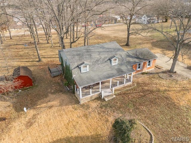 1621 N 6th Street, De Soto, MO 63020