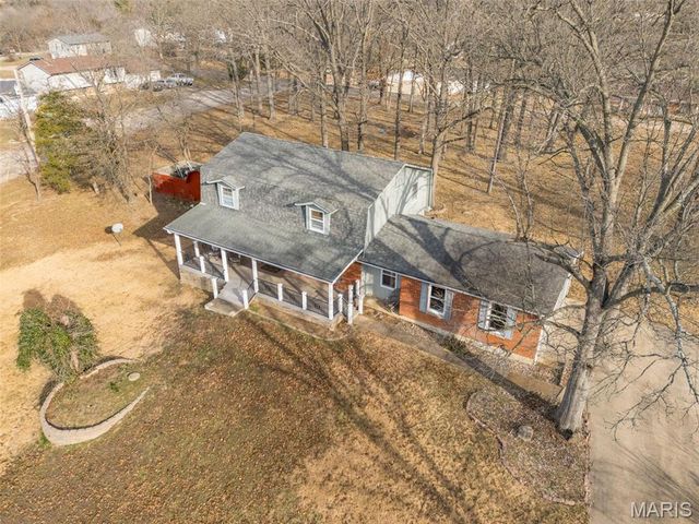 1621 N 6th Street, De Soto, MO 63020