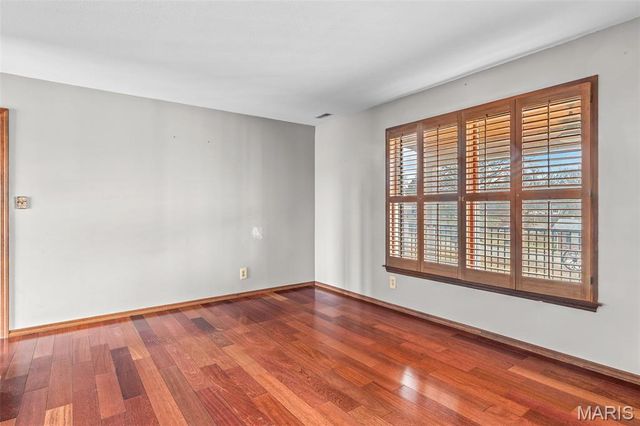 1621 N 6th Street, De Soto, MO 63020