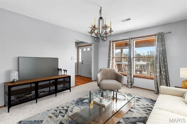 1621 N 6th Street, De Soto, MO 63020