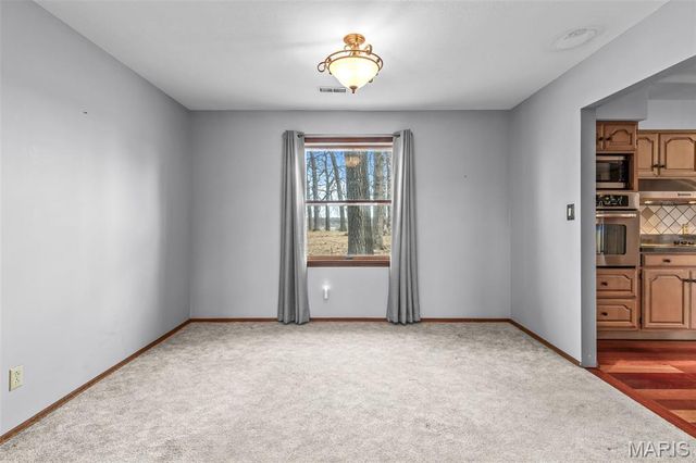 1621 N 6th Street, De Soto, MO 63020