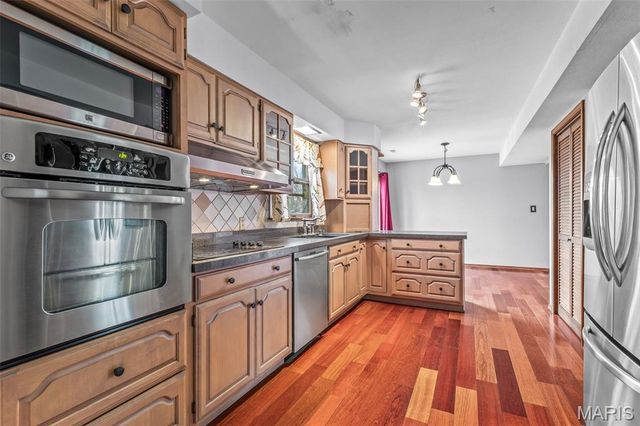 1621 N 6th Street, De Soto, MO 63020