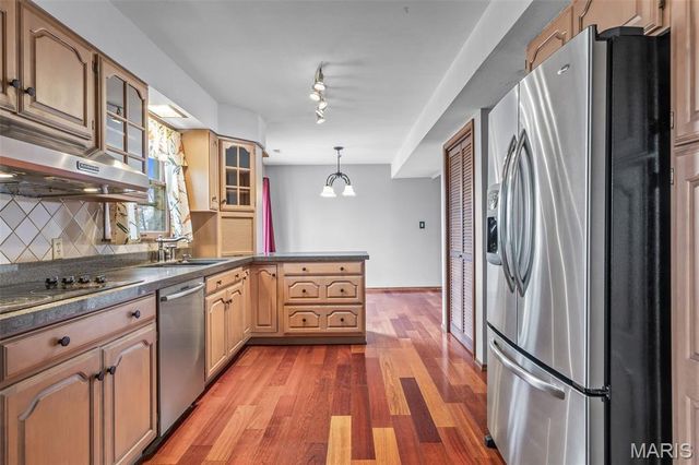 1621 N 6th Street, De Soto, MO 63020