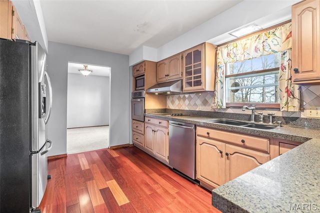 1621 N 6th Street, De Soto, MO 63020