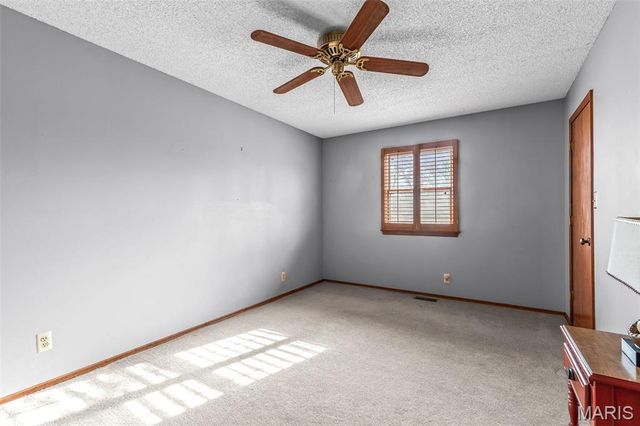 1621 N 6th Street, De Soto, MO 63020