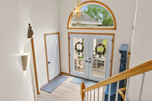 2001 Stonepine Avenue, Hudson, WI 54016
