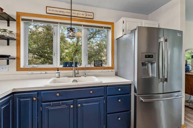 2001 Stonepine Avenue, Hudson, WI 54016