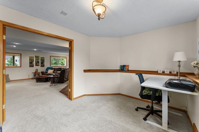 2001 Stonepine Avenue, Hudson, WI 54016