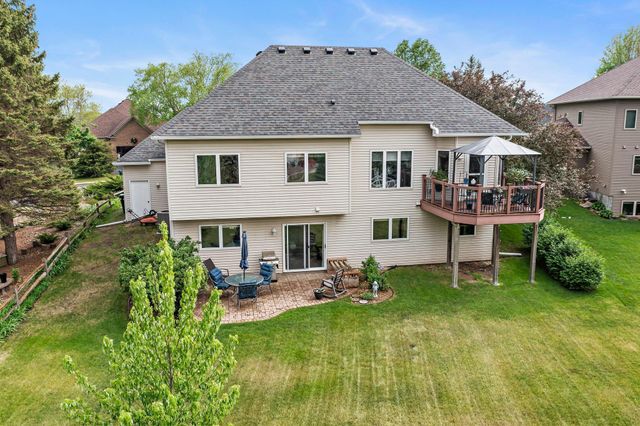 2001 Stonepine Avenue, Hudson, WI 54016