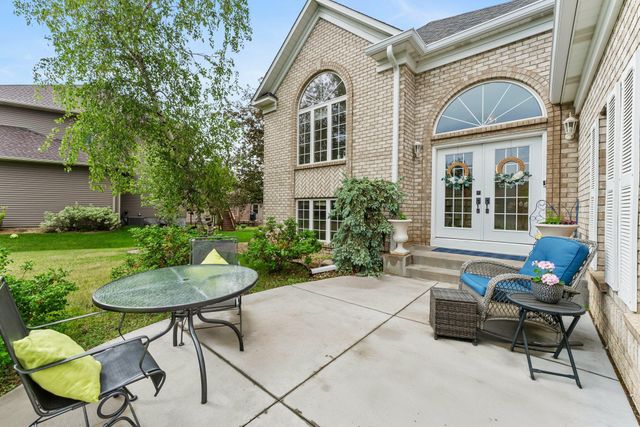 2001 Stonepine Avenue, Hudson, WI 54016