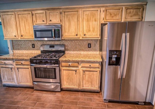 308 County Road 893b, Angleton, TX 77515