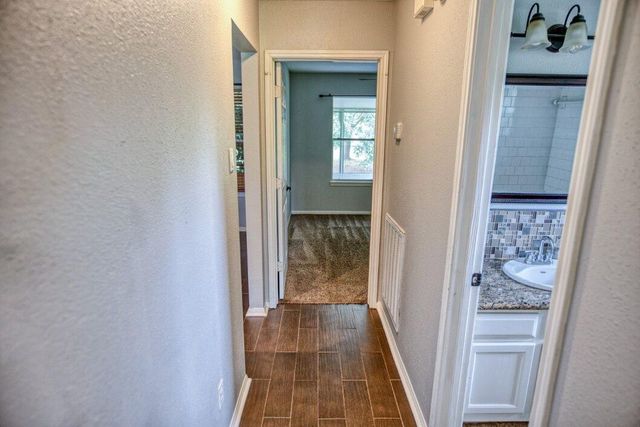 308 County Road 893b, Angleton, TX 77515