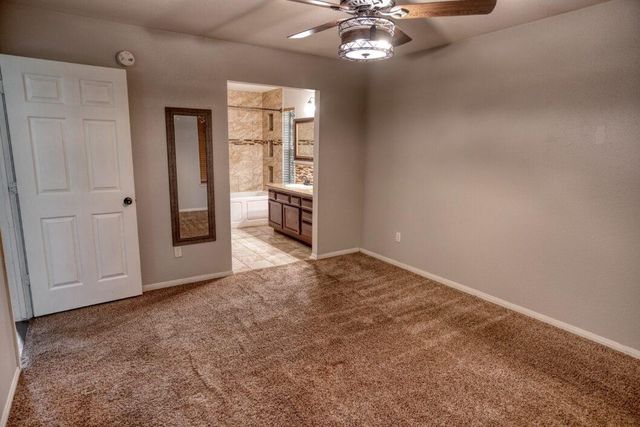 308 County Road 893b, Angleton, TX 77515