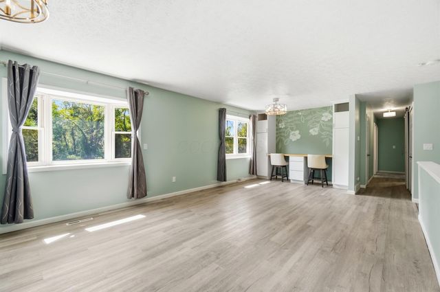 1280 Creekside Place, Reynoldsburg, OH 43068