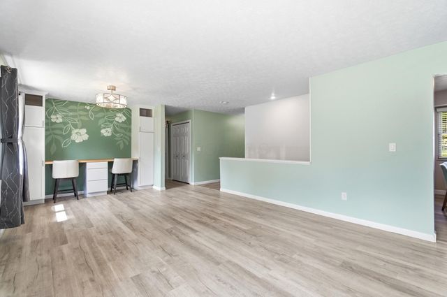 1280 Creekside Place, Reynoldsburg, OH 43068