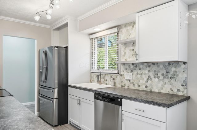 1280 Creekside Place, Reynoldsburg, OH 43068